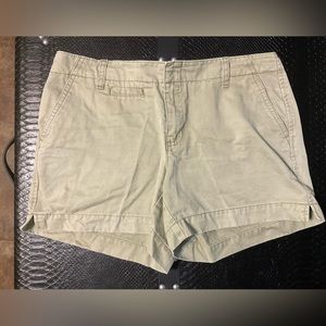 OLD NAVY low waist shorts in light olive green color.  Exc. condition. Size 8